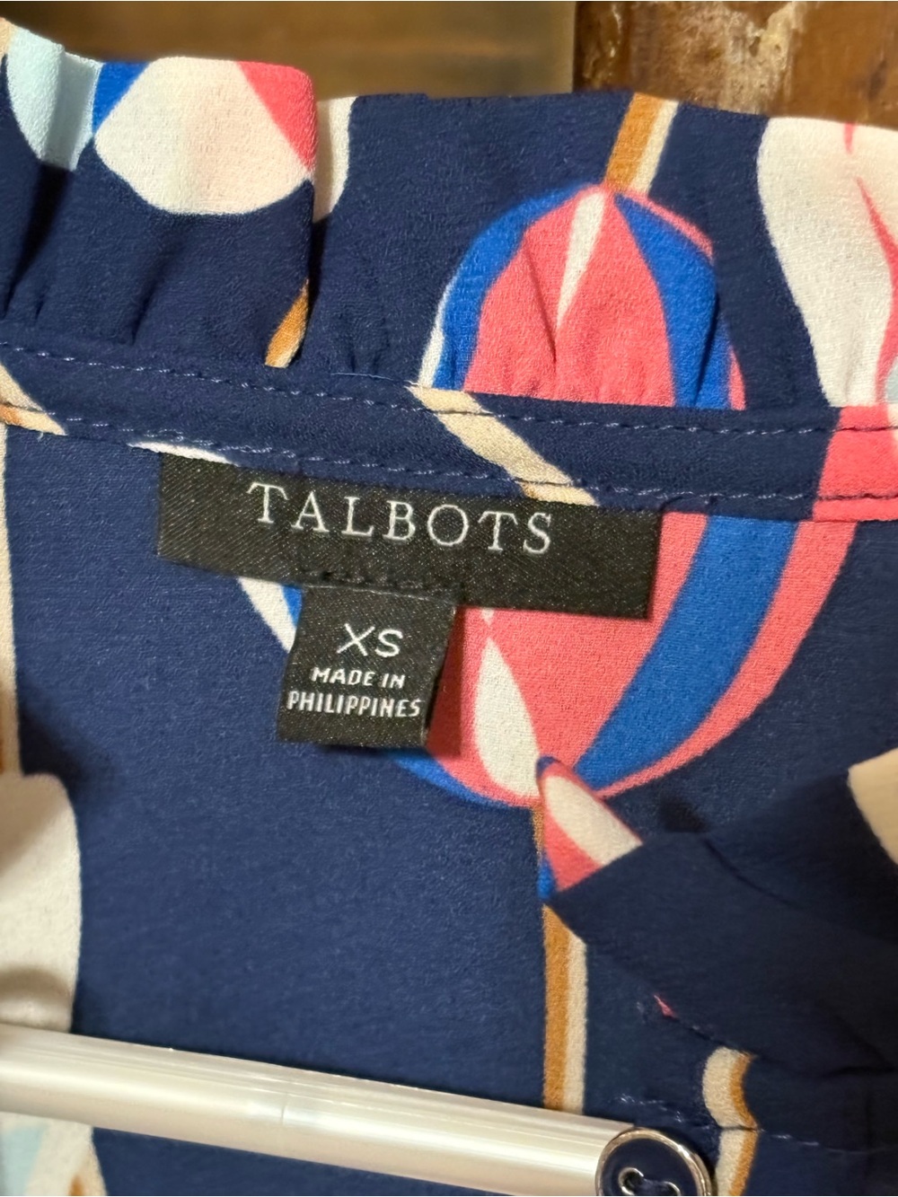 Talbots Ruffle Trim Popover Tulips - Picture 5 of 9